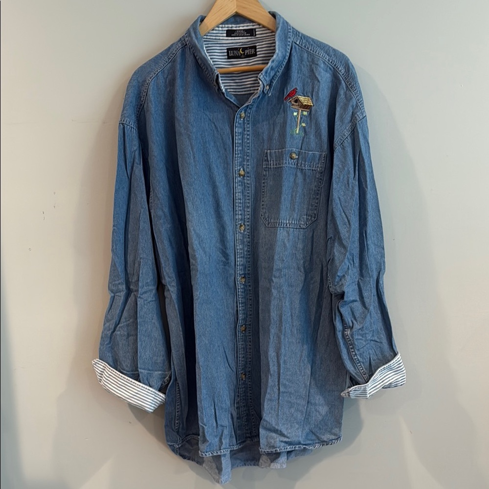 Luna Pier | Vintage Casual Blue Denim Shirt w/ Bird Embroidery
